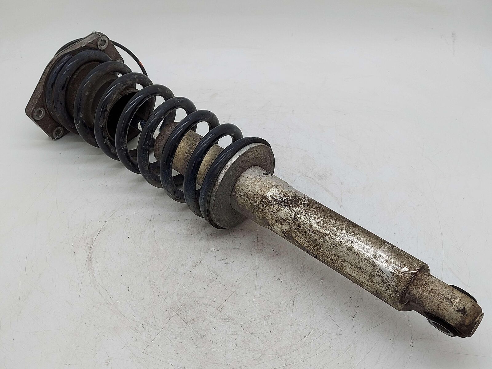 2010 Maserati GranTurismo S M145 Coupe REAR LEFT RIGHT STRUT 254814