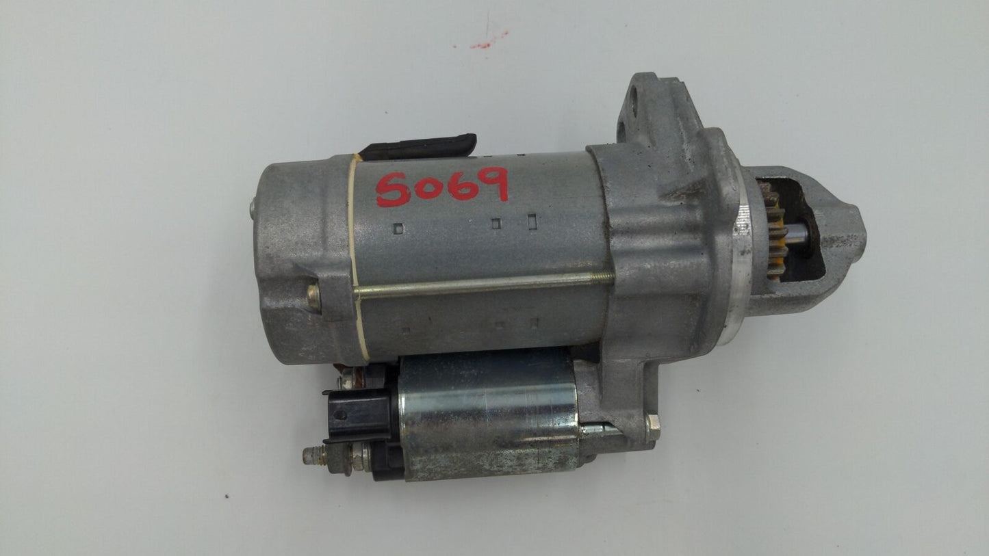 17 18 19 20 CADILLAC XT5 Starter Motor 12667973 29K KM'S