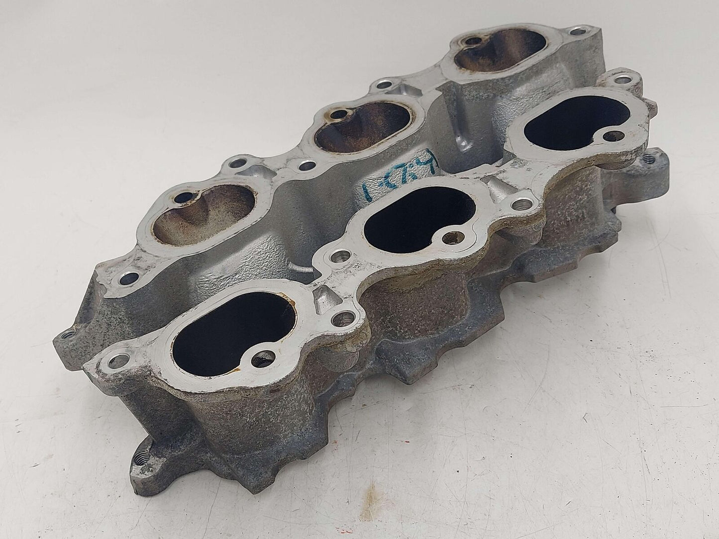 11-16 TOYOTA SIENNA 3.5L LOWER INTAKE MANIFOLD 2GRFE 71110P040 1711131220