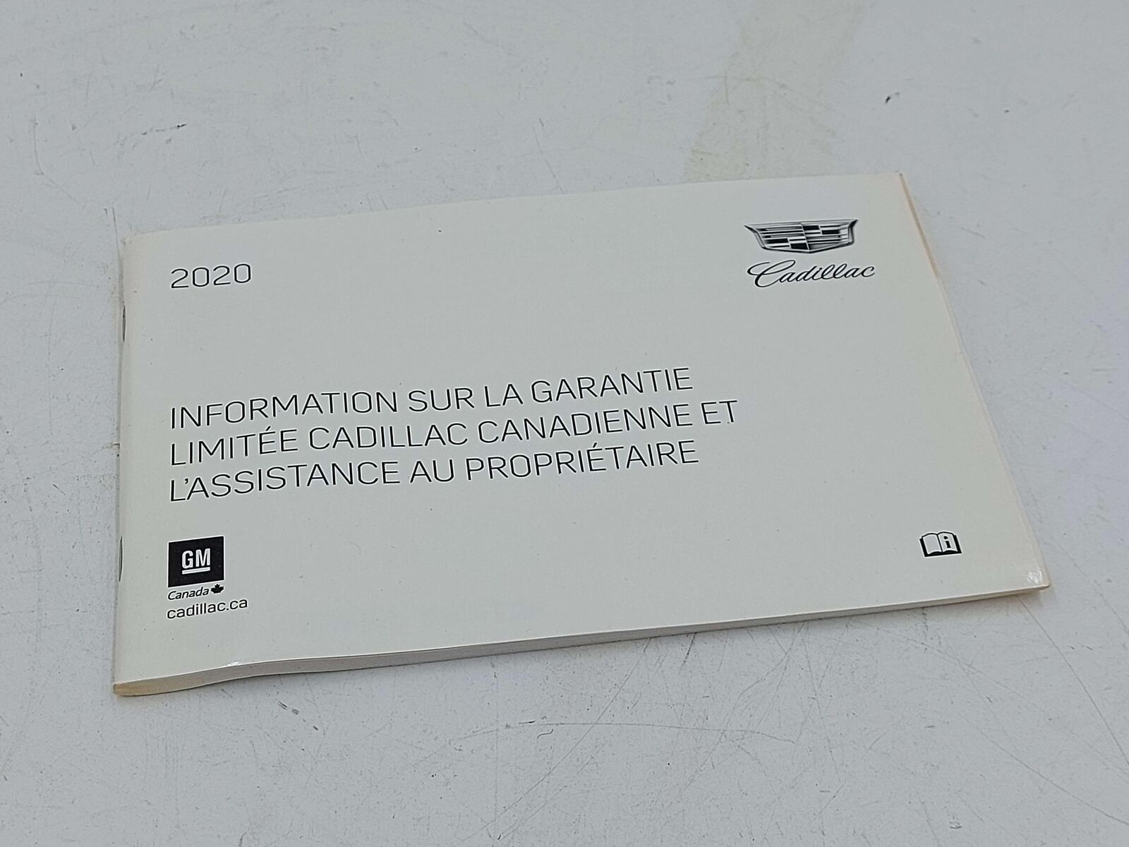 2020 CADILLAC CT5 OWNERS MANUAL *LIGHT WATER DAMAGE TORN*