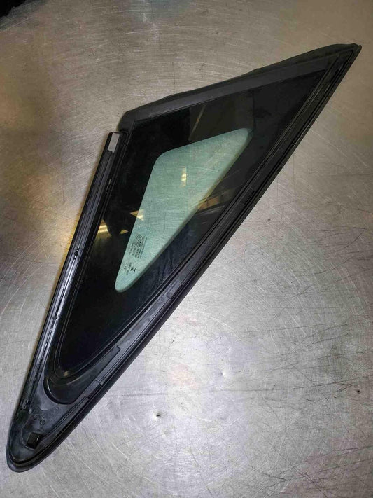 10-19 Jaguar XJ LH Left Quarter Glass Window 43R-001025