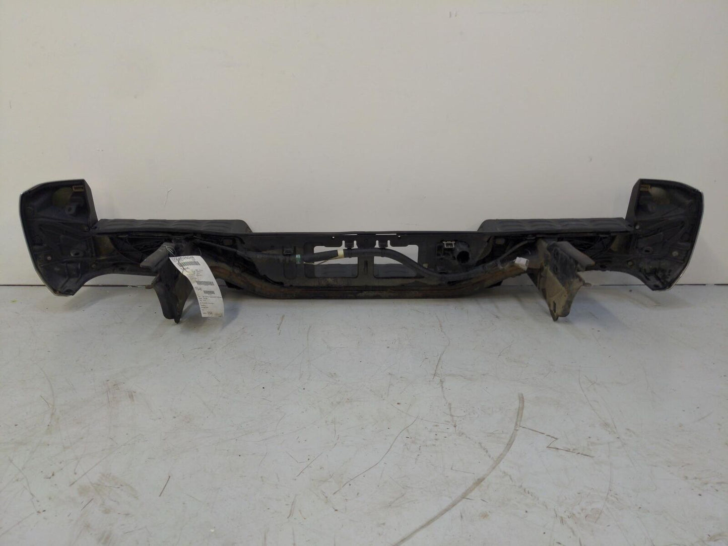 16-22 TOYOTA TACOMA Rear Bumper *notes* 82159-04020 103KM'S