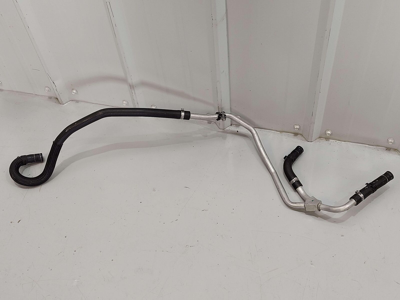 2018 Mclaren 570s Front Hose Section Hardline 13LA008CP