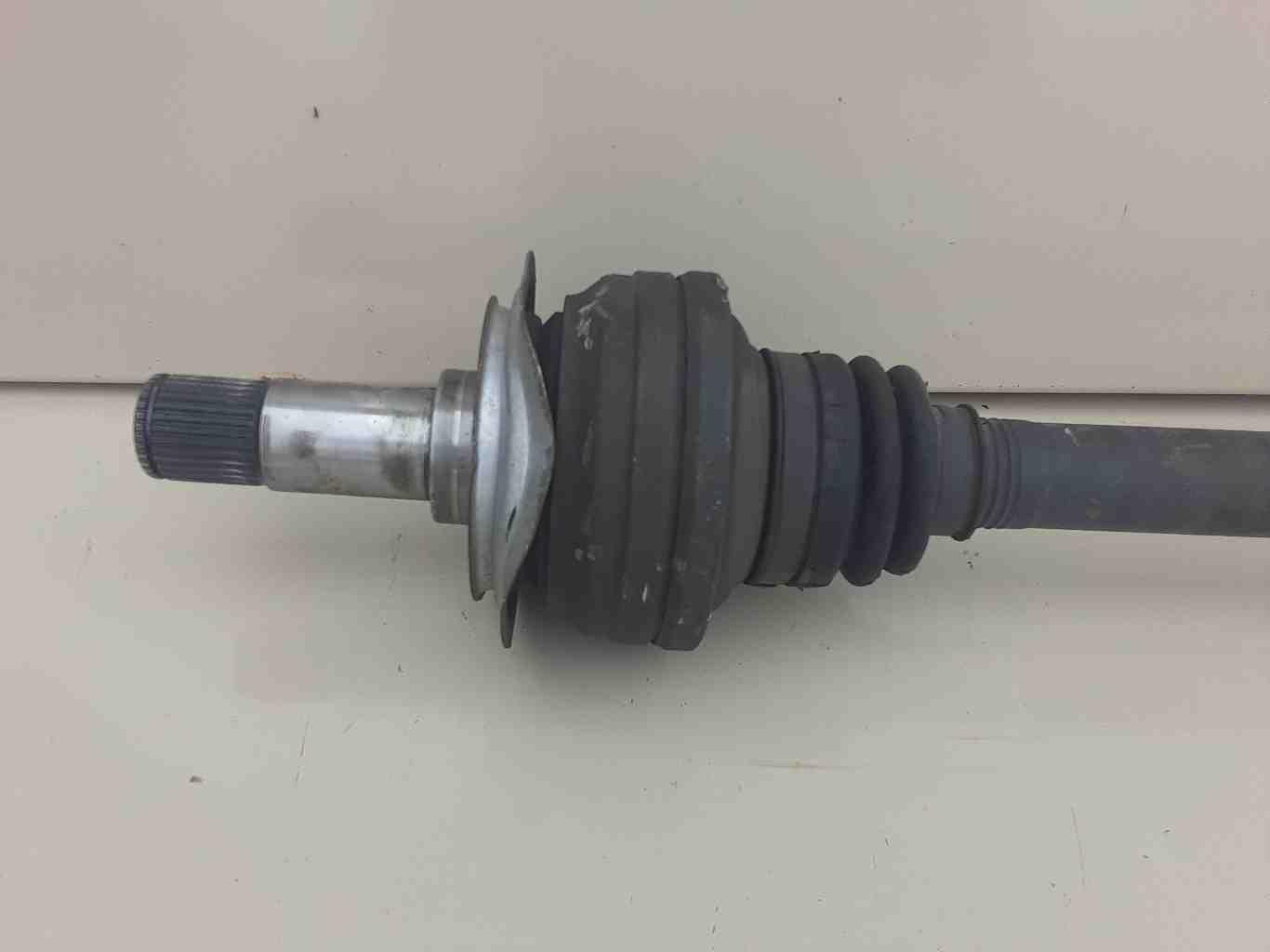 08-15 MERCEDES C63 Right Axle Shaft Right Passenger RH 204 Type Rear C63