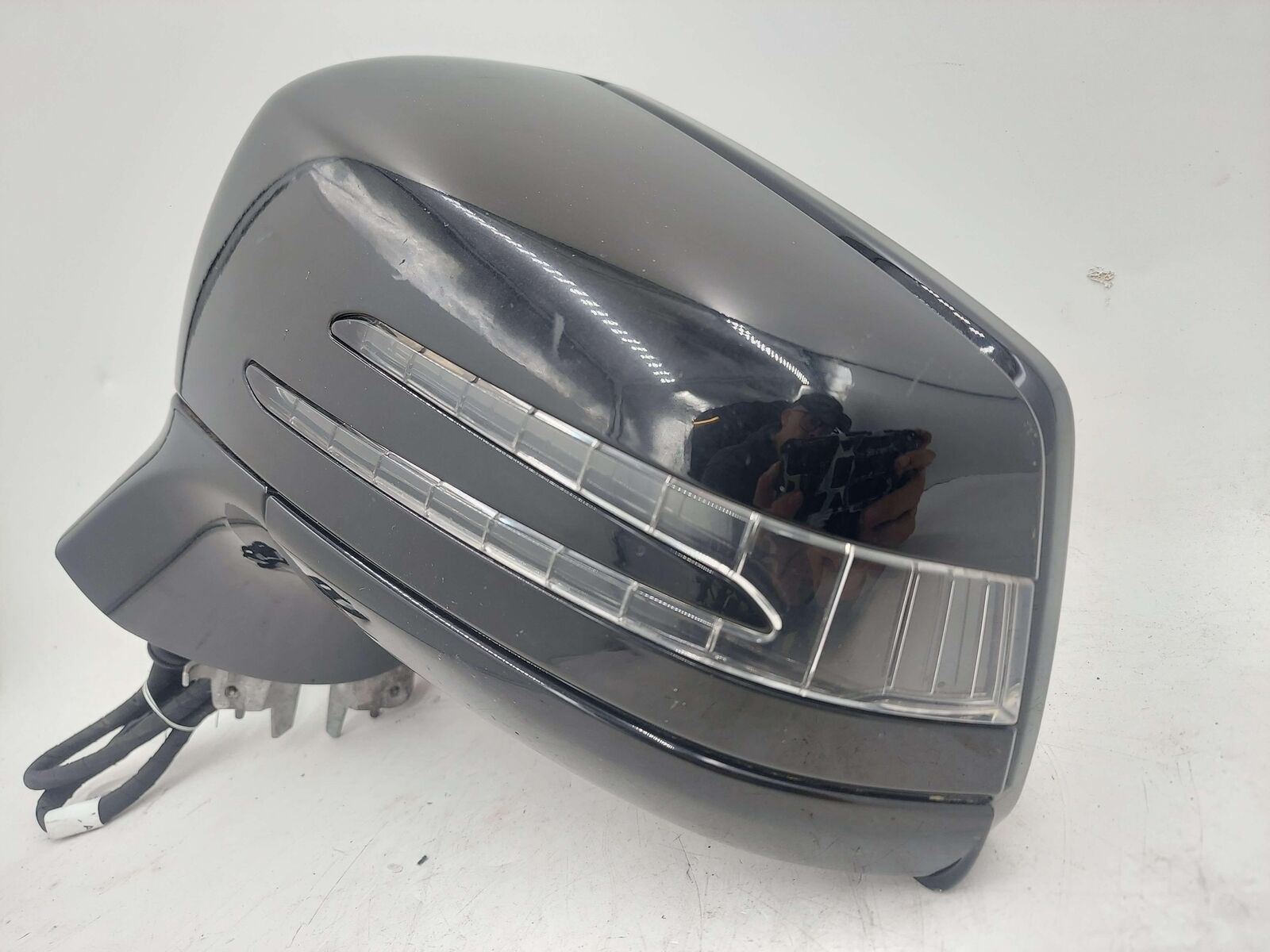 12-14 Mercedes W218 CLS63S AMG LEFT DOOR MIRROR BLIND SPOT OBSIDIAN BLACK