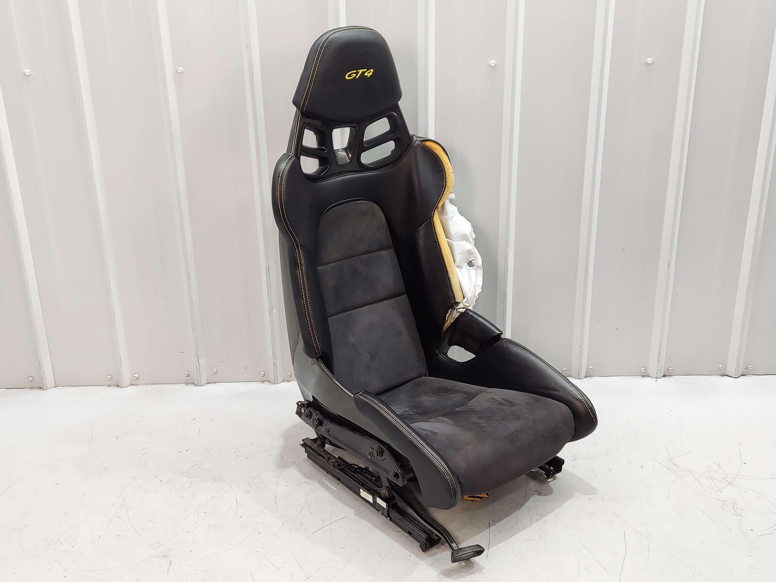 16 PORSCHE CAYMAN GT4 981 LEFT CARBON FIBER SEAT YELLOW GT4 STITCHING *NOTES*