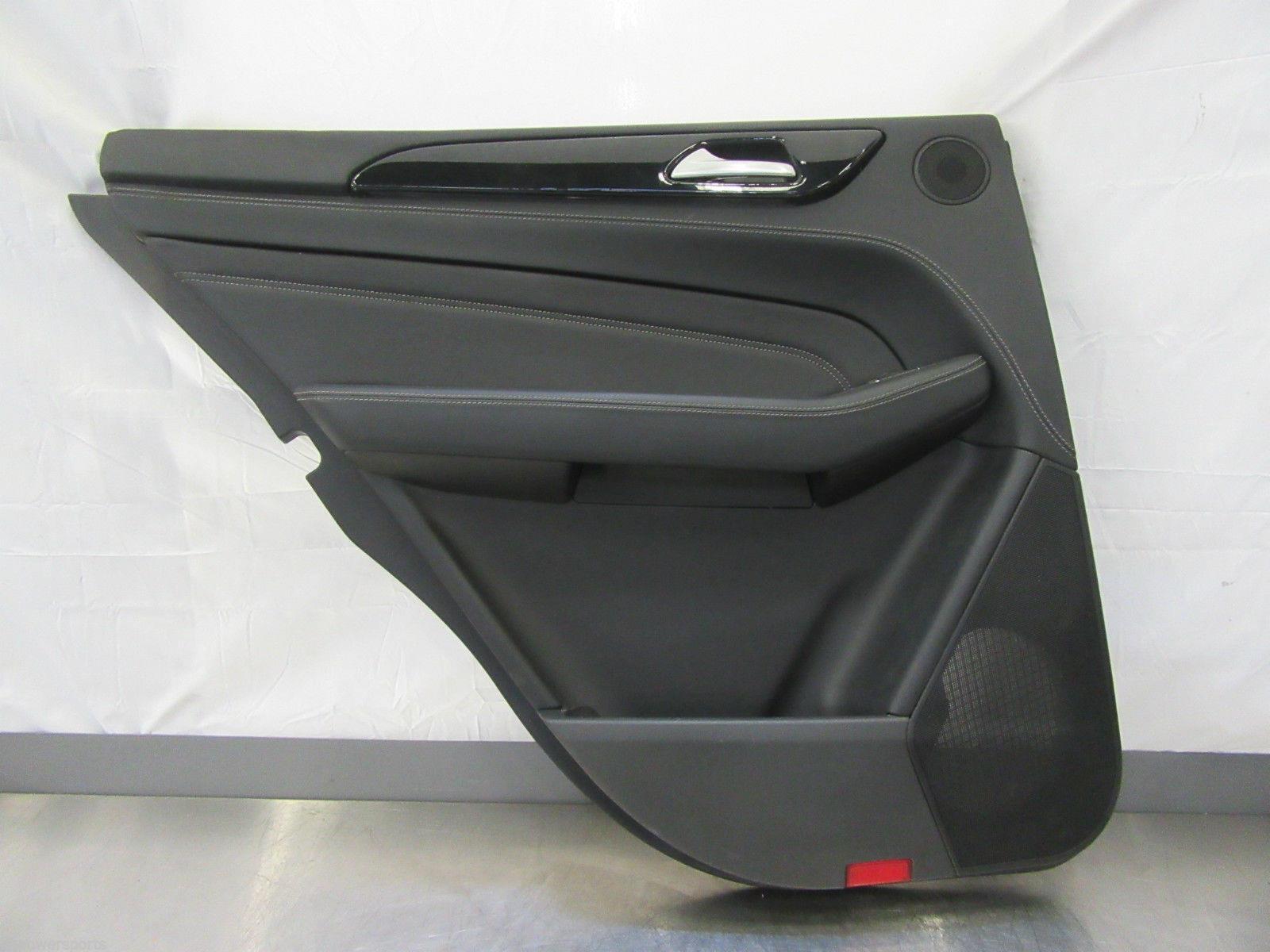 L007 2012 12 MERCEDES ML550 ML CLASS LH LEFT REAR DOOR INNER TRIM PANEL