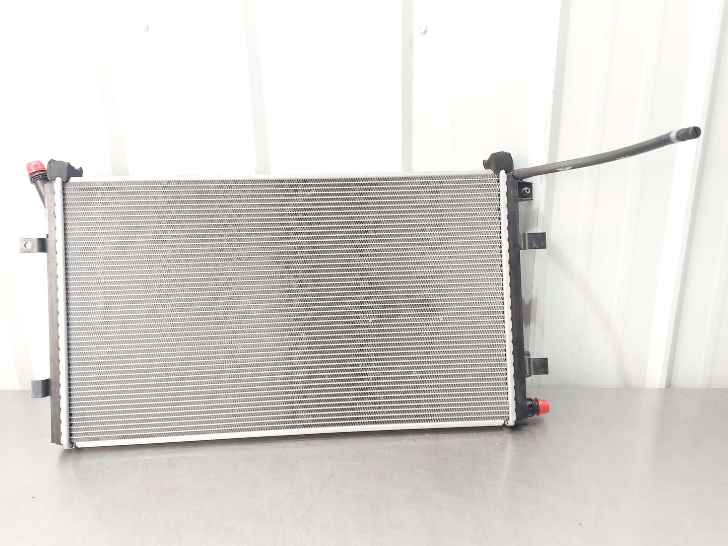 2024 ASTON MARTIN DB12 VOLANTE FRONT COOLANT RADIATOR 4.0L SECONDARY *NOTE