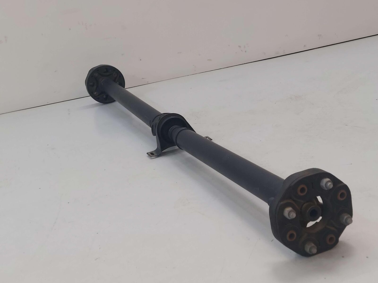 12 Mercedes CLS63 AMG C218 Rear Drive Shaft Driveshaft A2184100206 65K KMS