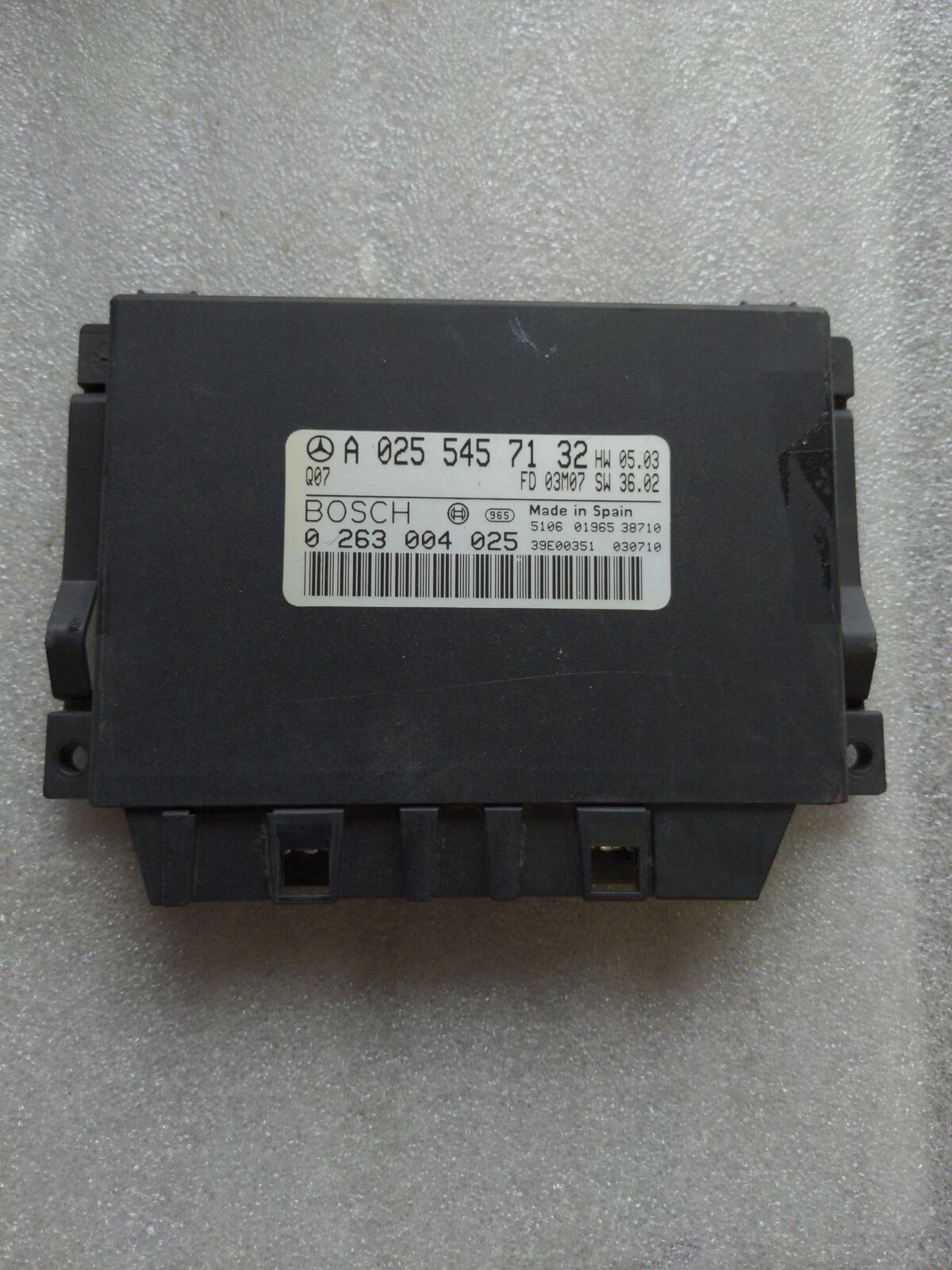 MERCEDES E320 0255457132 Parktronic Control Unit