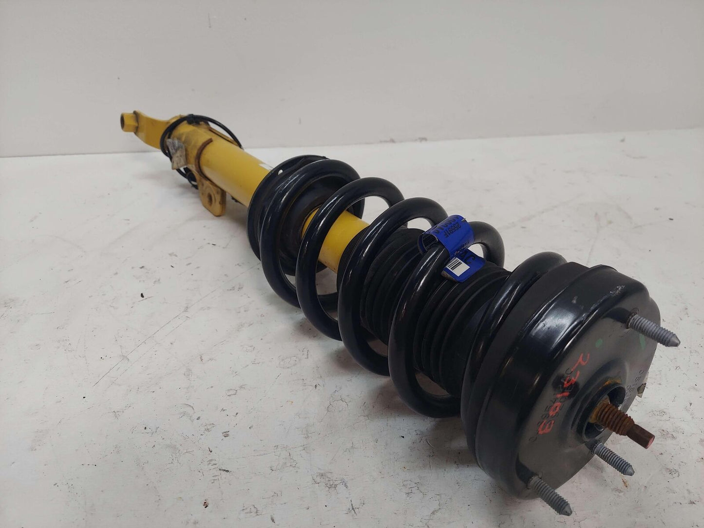 15-23 DODGE CHALLENGER SRT HELLCAT FRONT LEFT STRUT 6.2L BILSTEIN RWD 4K MILES!