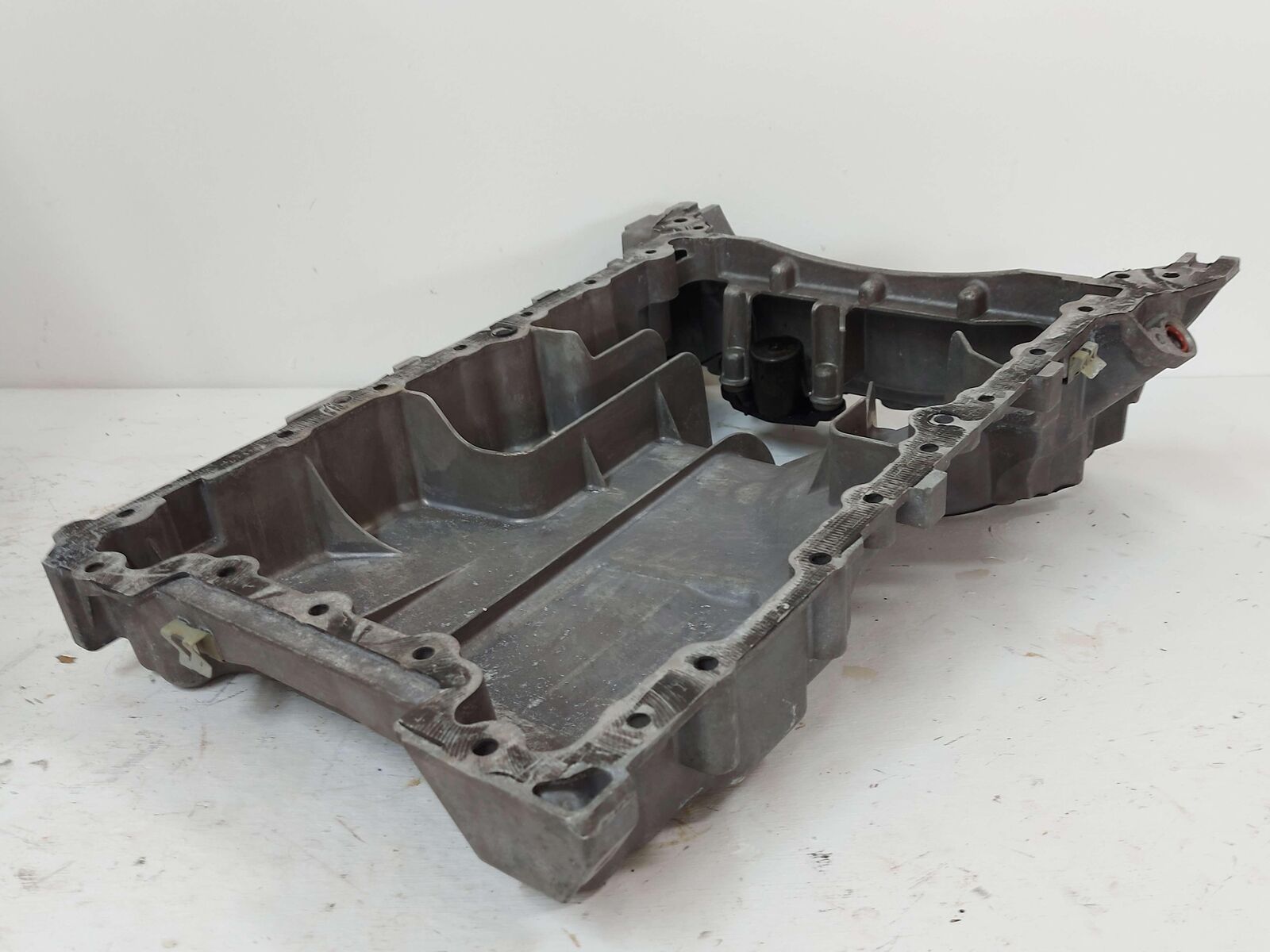 10-12 MERCEDES GL350 X164 UPPER ENGINE MOTOR OIL PAN DIESEL A64201442026