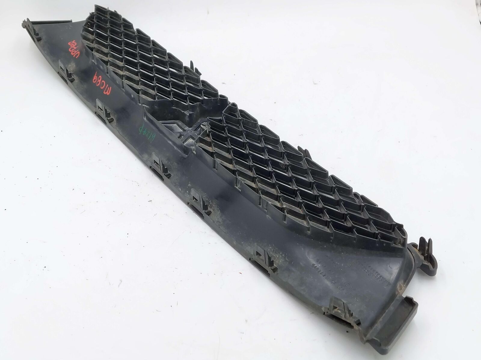 11-12 MITSUBISHI RVR UPPER GRILL GRILLE 6402A217