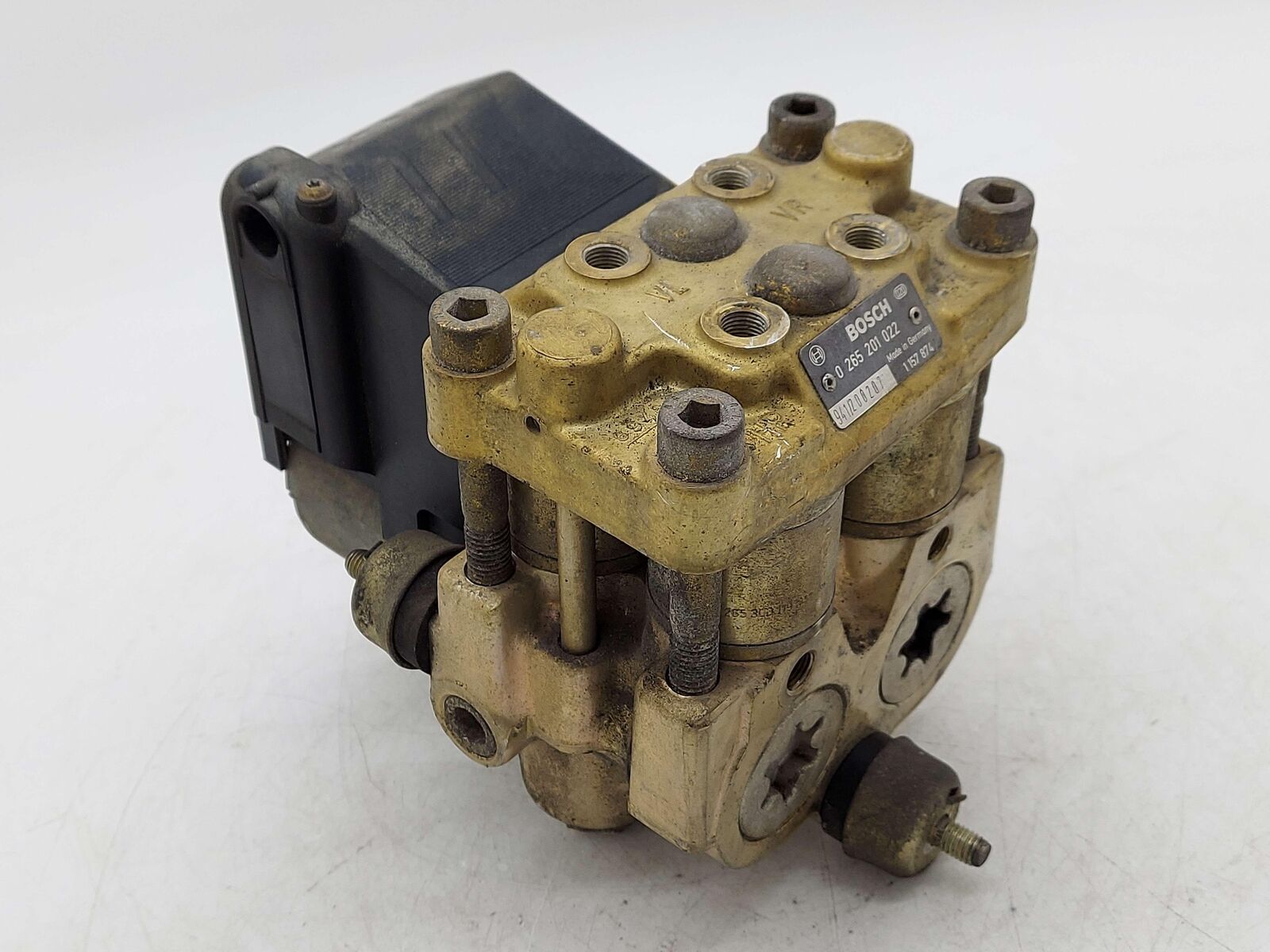 89-91 BMW 525 E34 ANTILOCK BRAKE ABS PUMP BOSCH 0265201022 34511157874 84K  MILES