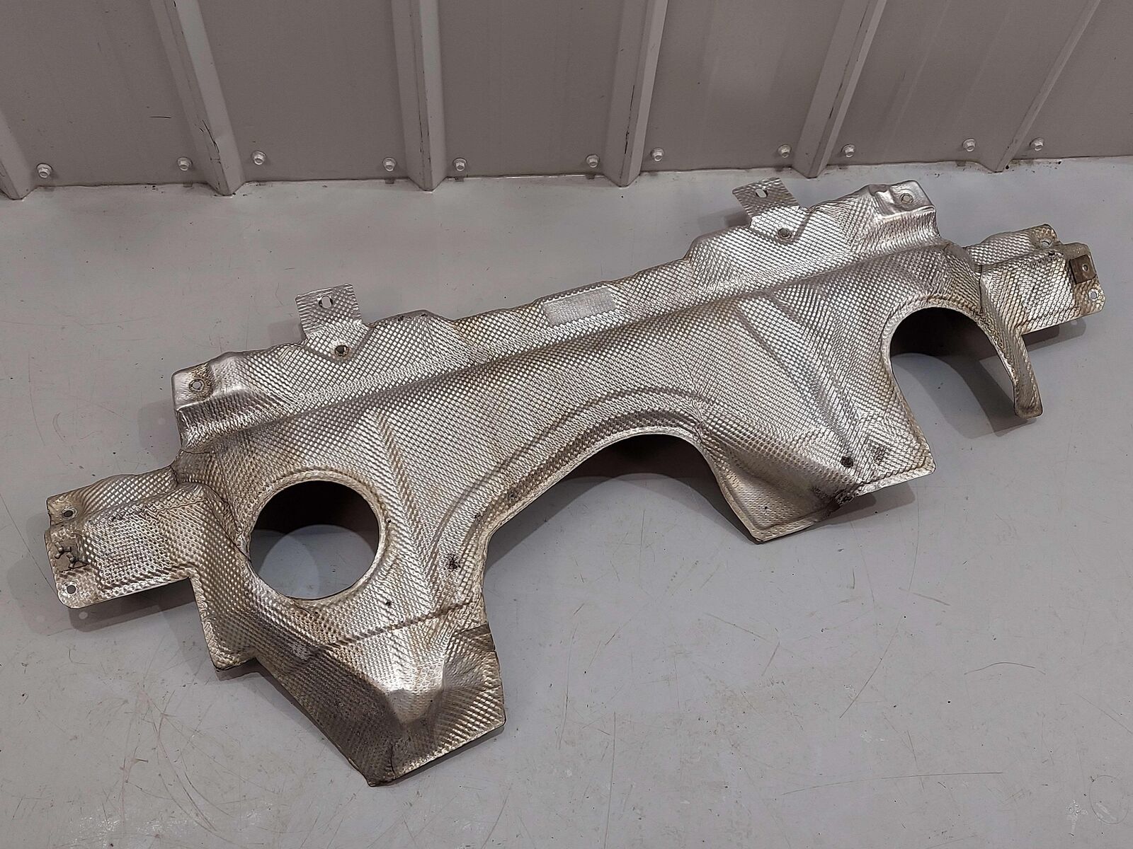 2009 Audi R8 Forward Muffler Exhaust Manifold Heat Shield 420825613B 54K KMS