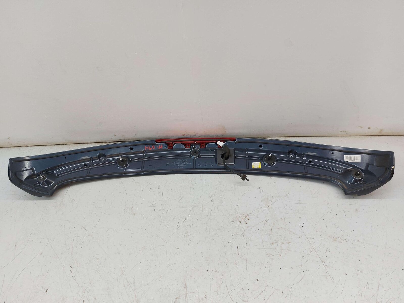 13-18 HYUNDAI SANTA FE REAR SPOILER BLUE 87210-4Z000 *SCRATCHES*