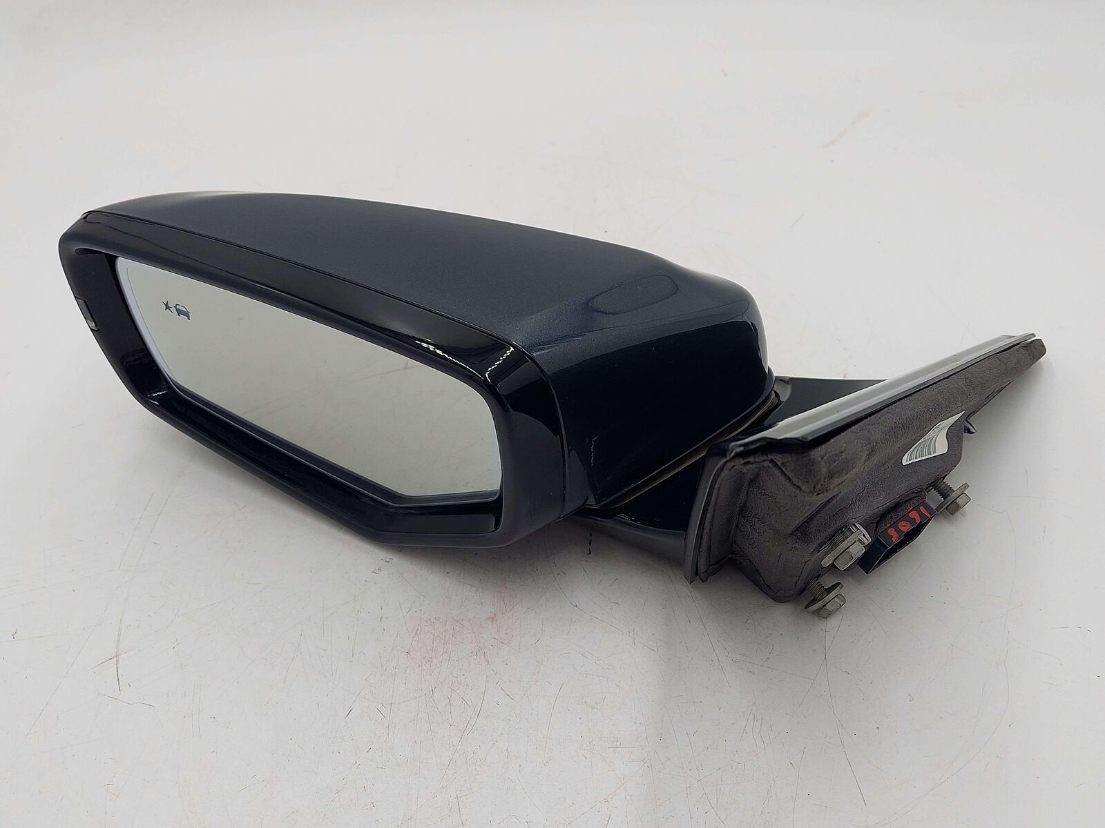 20-21 CADILLAC CT5 LEFT DOOR MIRROR W/ CAMERA BLIND SPOT GRAY 84827447