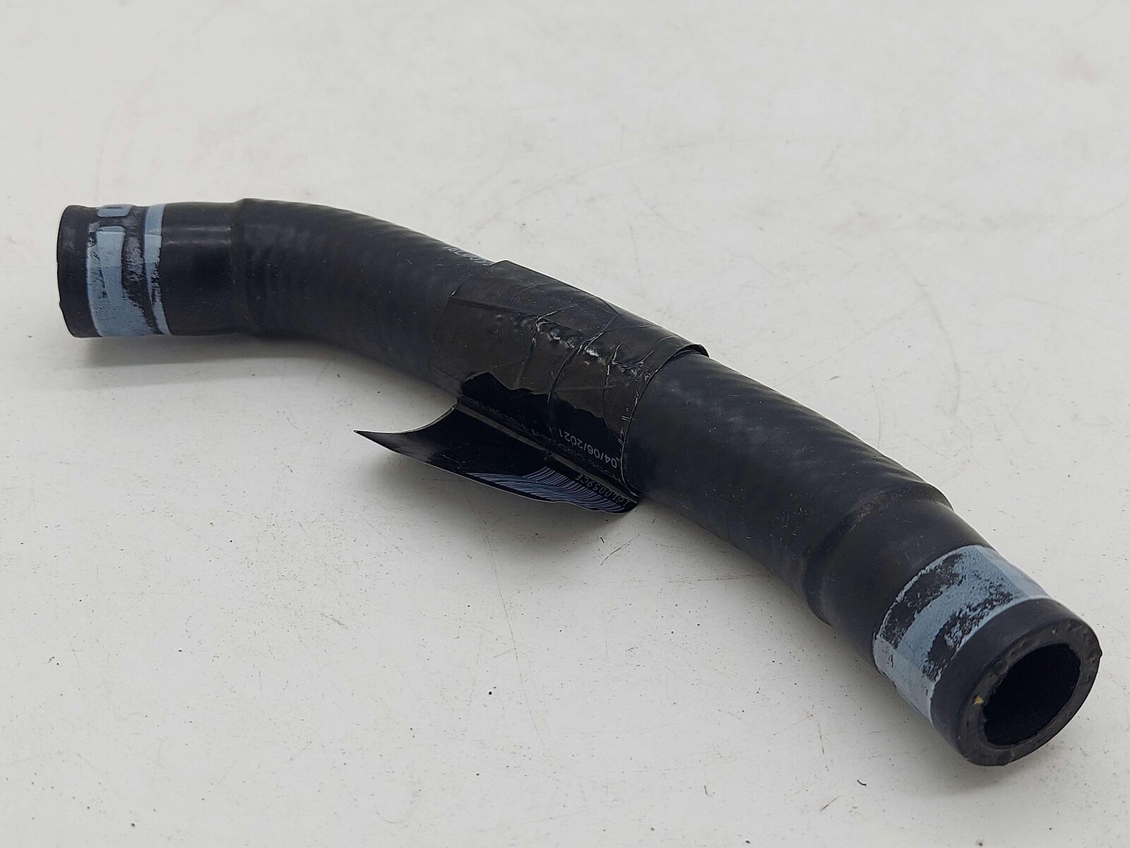 2023 McLaren Artura Oil Reservoir Tank Oil Filler Hose 16L0059CP