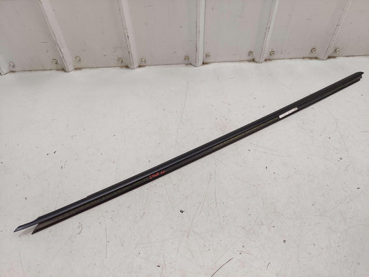 2014 PORSCHE 911 991 GT3 LEFT OUTER DOOR WINDOW TRIM W/ SEAL *SCRATCHES*