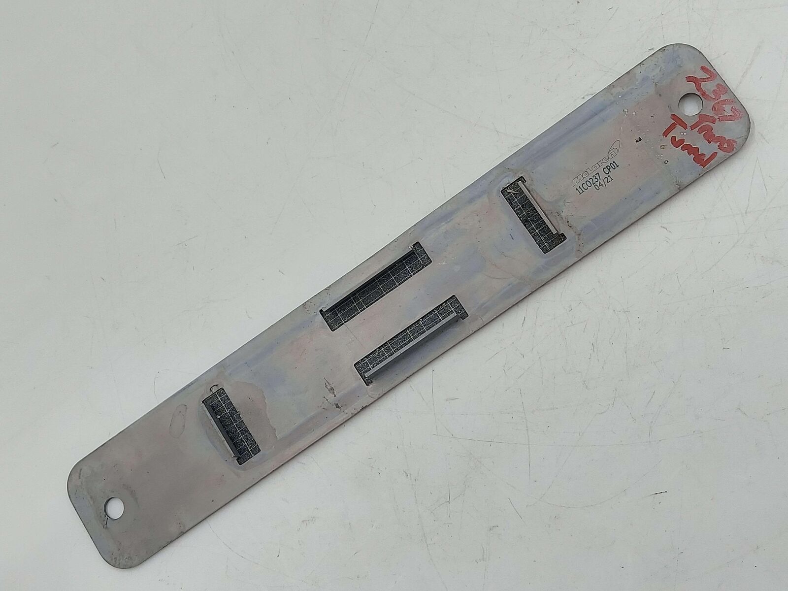 2021 MCLAREN GT UNDERBODY LINE MOUNT BRACKET 11C0237CP01