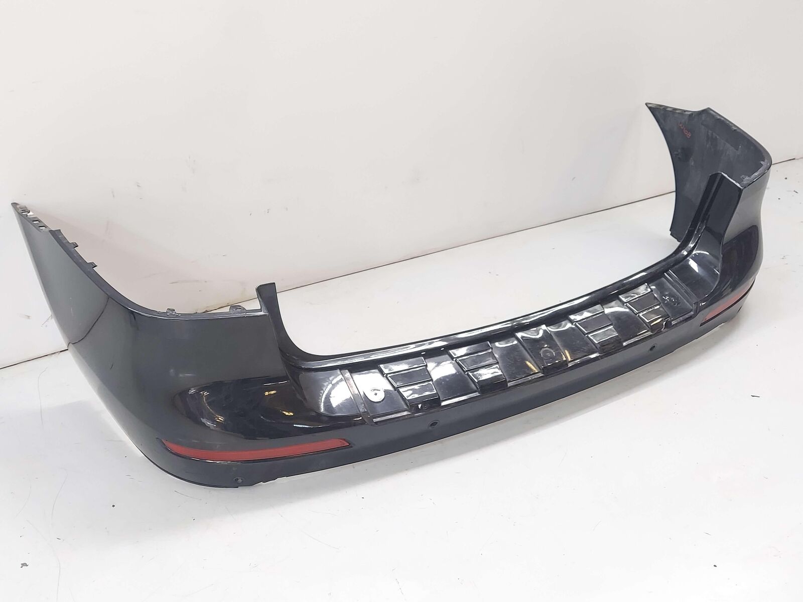 12-15 MERCEDES ML350 W166 REAR BUMPER UPPER COVER OBSIDIAN BLACK 197U 1668850325