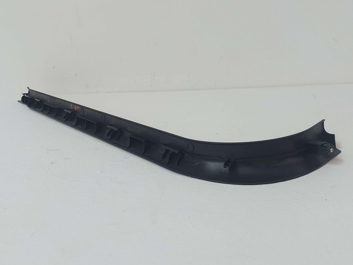 2009 Nissan GT-R RH Right Inner Scuff Sill Plate Kick Panel 769B4JF00A *Scuffs*