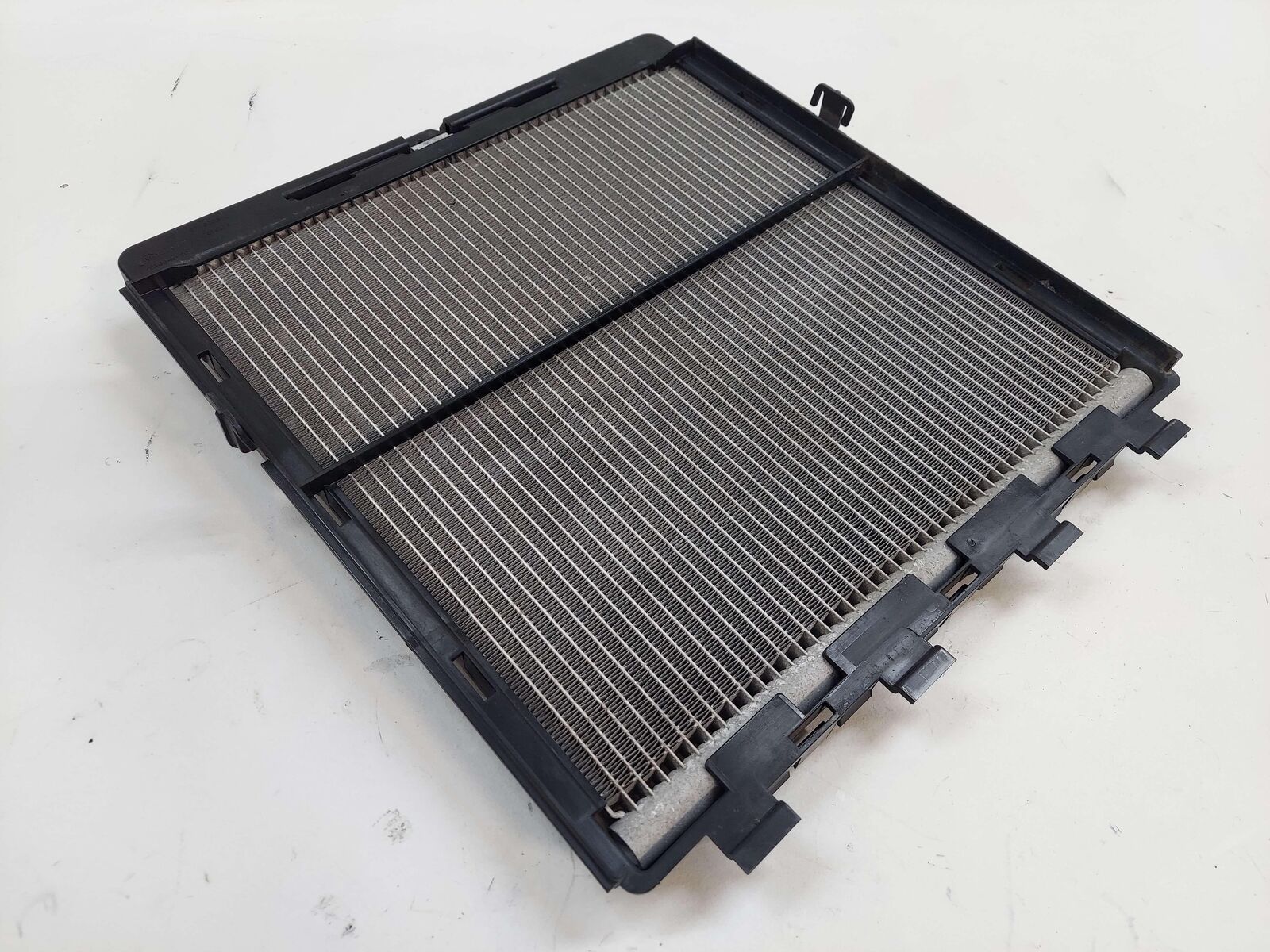 17-19 PORSCHE CAYMAN 718 RIGHT A/C AIR CONDITIONING CONDENSER W/ FRAME 9P1820411