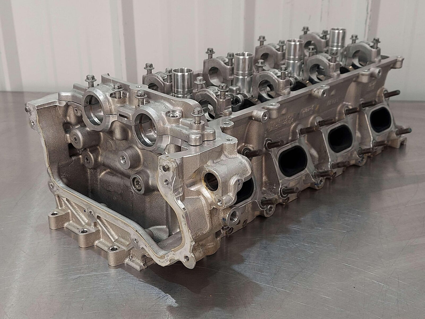 2020 Mclaren 720s Spider 4.0L LH Left Engine Cylinder Head 13F0552CP *Notes!!!*