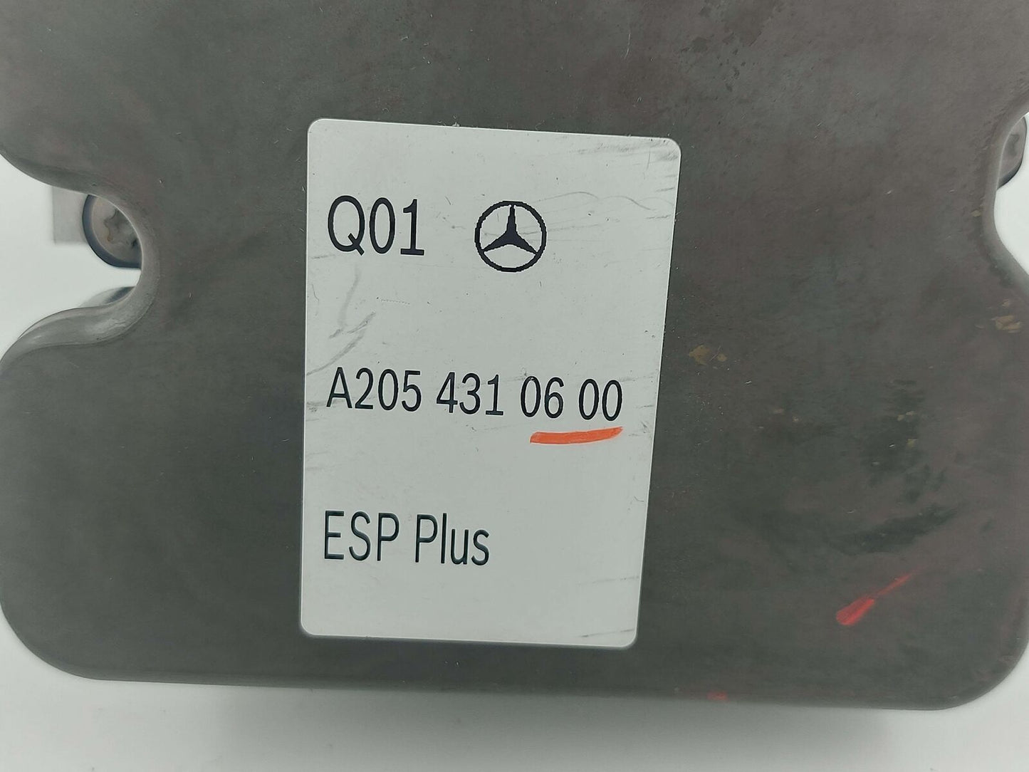 15 MERCEDES C63s AMG W205 ANTI-LOCK BRAKE ABS PUMP SEDAN A2054310600