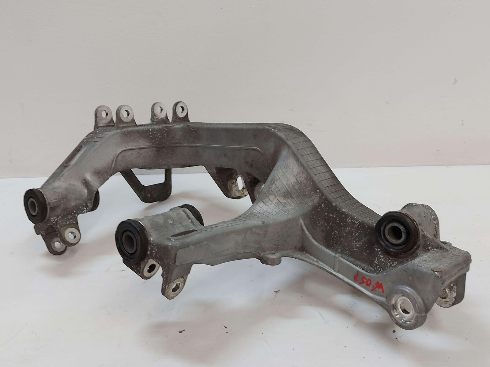 05-06 Porsche 911 997 Carrera S REAR RIGHT Sub Frame Crossmember END BRACKET