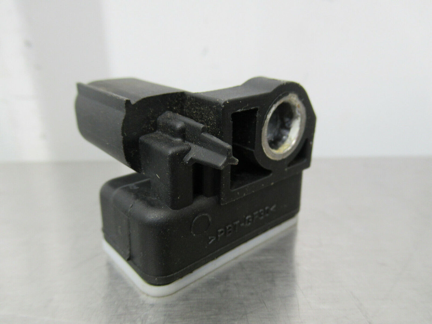 T020 2016 16 MCLAREN 570S YAW TURN RATE SENSOR #6 11M0252CP