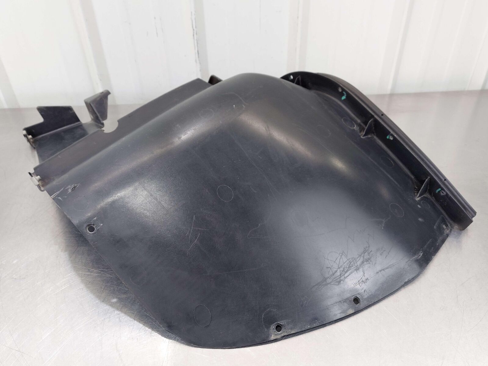 2006 FORD GT GT40 SUPERCAR REAR RIGHT WHEEL LINER REARWARD *NOTE 4G7V-6328344-AC