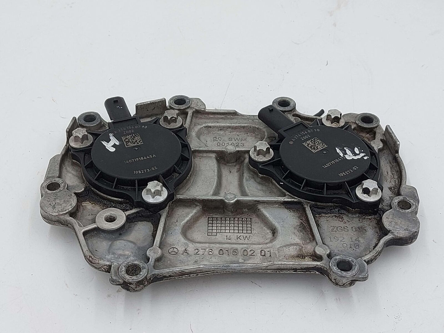 13-16 MERCEDES GL63 AMG X166 RIGHT UPPER ENGINE TIMING COVER & SOLENOIDS 5.5L