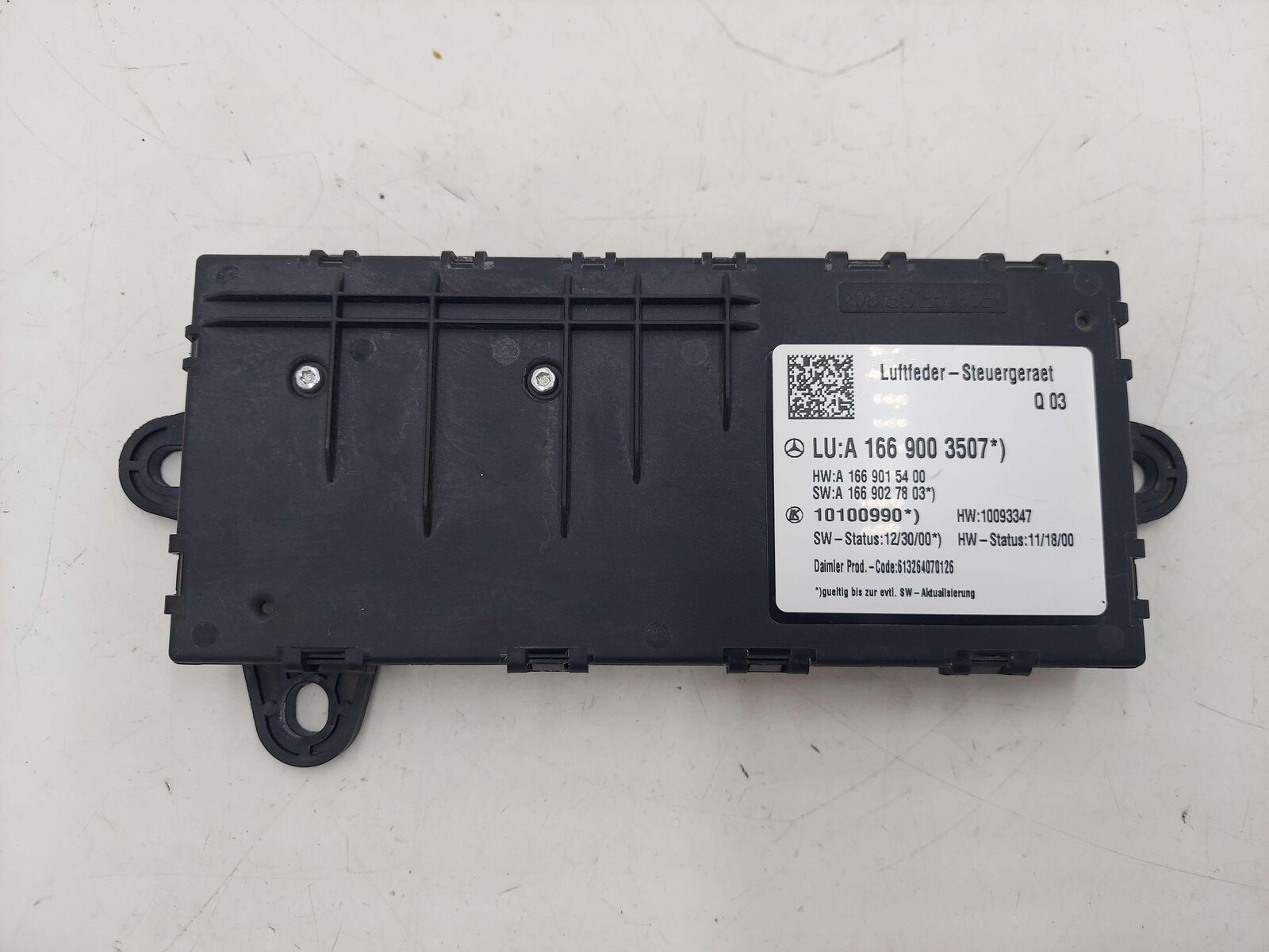 13-15 MERCEDES ML63 AMG X166 AIRMATIC ACTIVE AIR SUSPENSION CONTROL MODULE