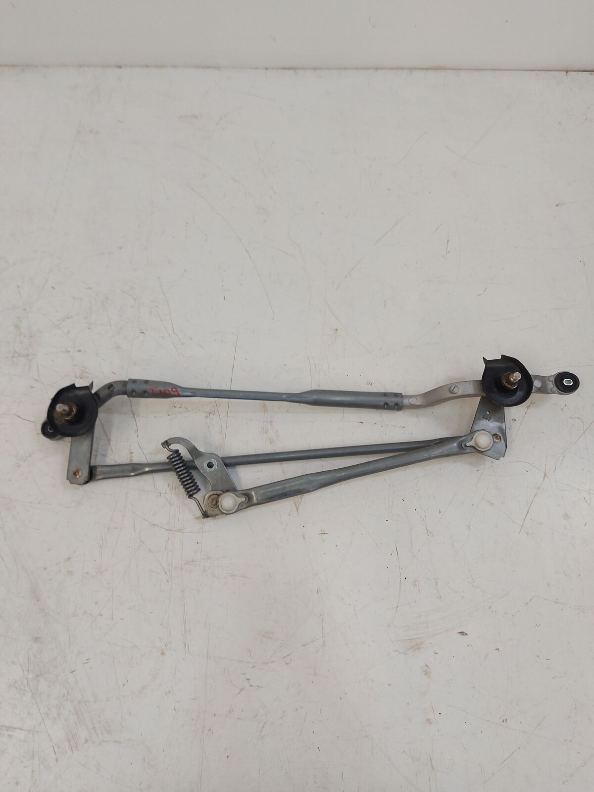 20-22 TOYOTA HIGHLANDER Wiper Transmission Linkage 22K KM'S