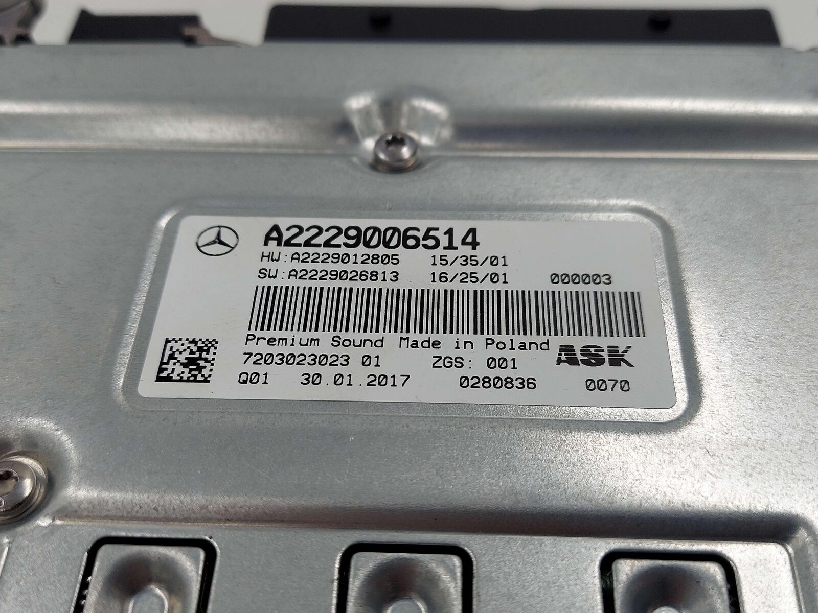 15-18 MERCEDES C63S AMG W205 RADIO AUDIO AMPLIFIER A2229006514