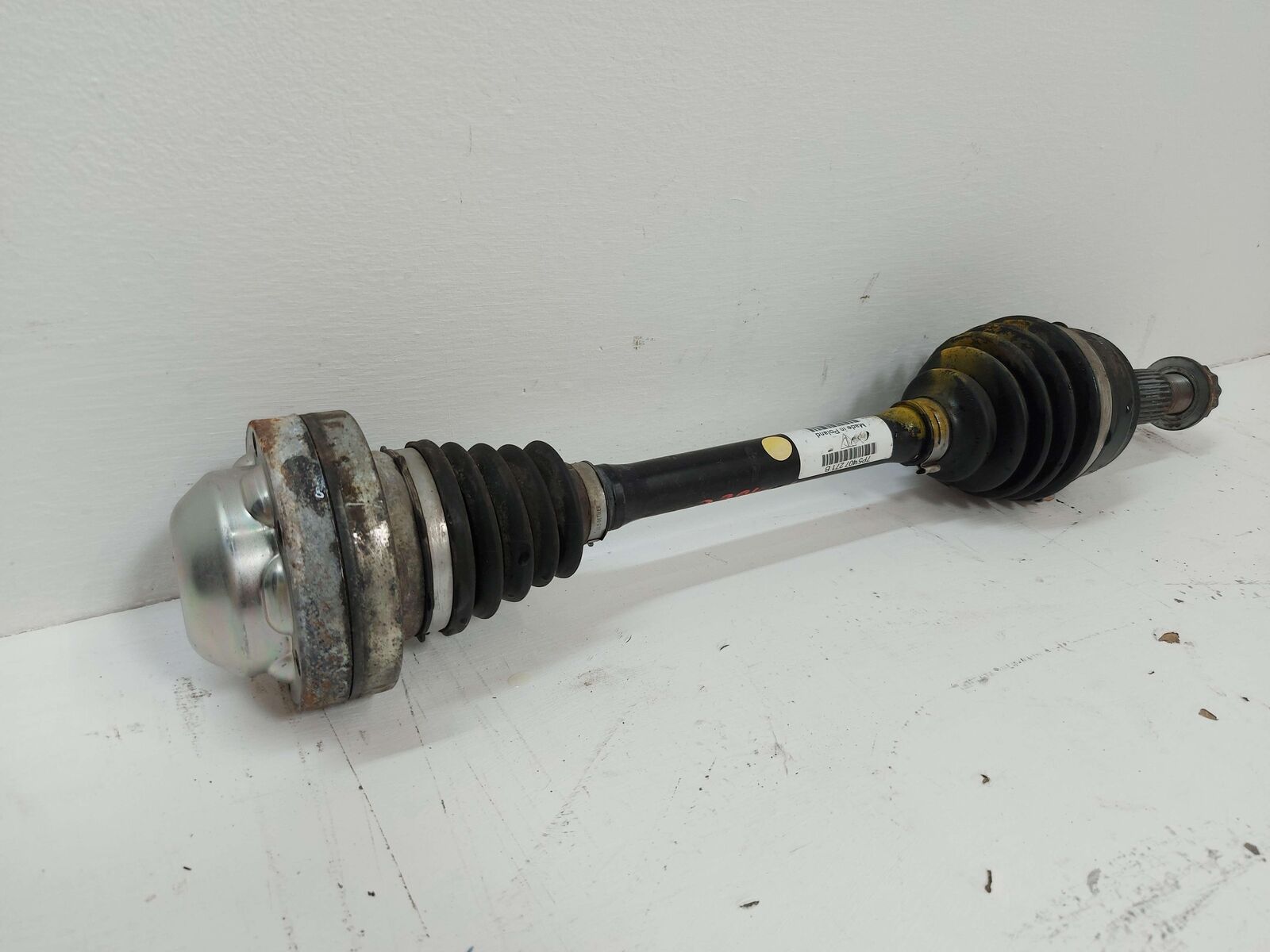 15-18 PORSCHE CAYENNE GTS 958 3.6L FRONT LEFT AXLE SHAFT 7P5407271B