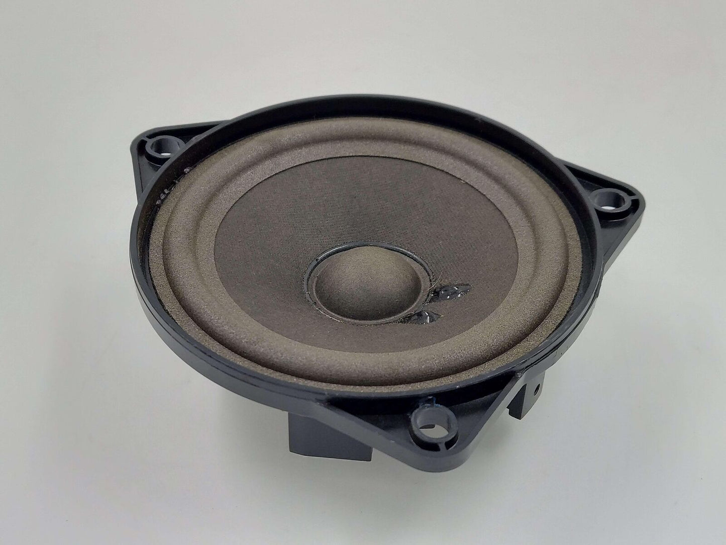 2014 PORSCHE 911 991 GT3 REAR RIGHT QUARTER SPEAKER 7PP035415