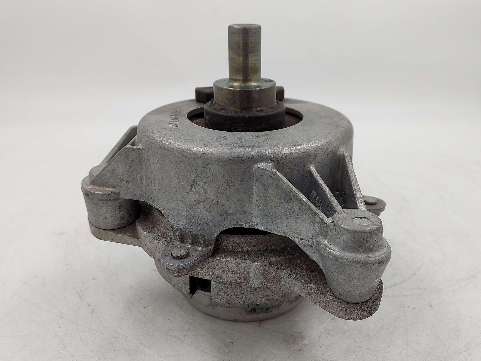 2024 ASTON MARTIN DB12 VOLANTE RIGHT ENGINE MOTOR MOUNT 4.0L KY73-6A003-AA