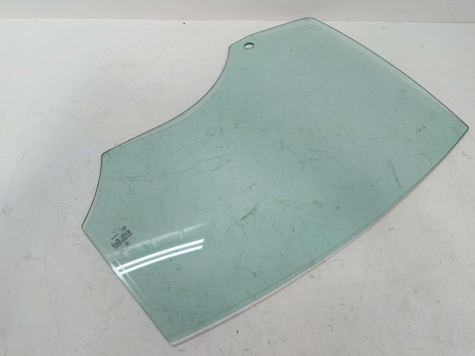 12-18 Mercedes W218 CLS63s AMG REAR LEFT DOOR WINDOW GLASS 2187350500