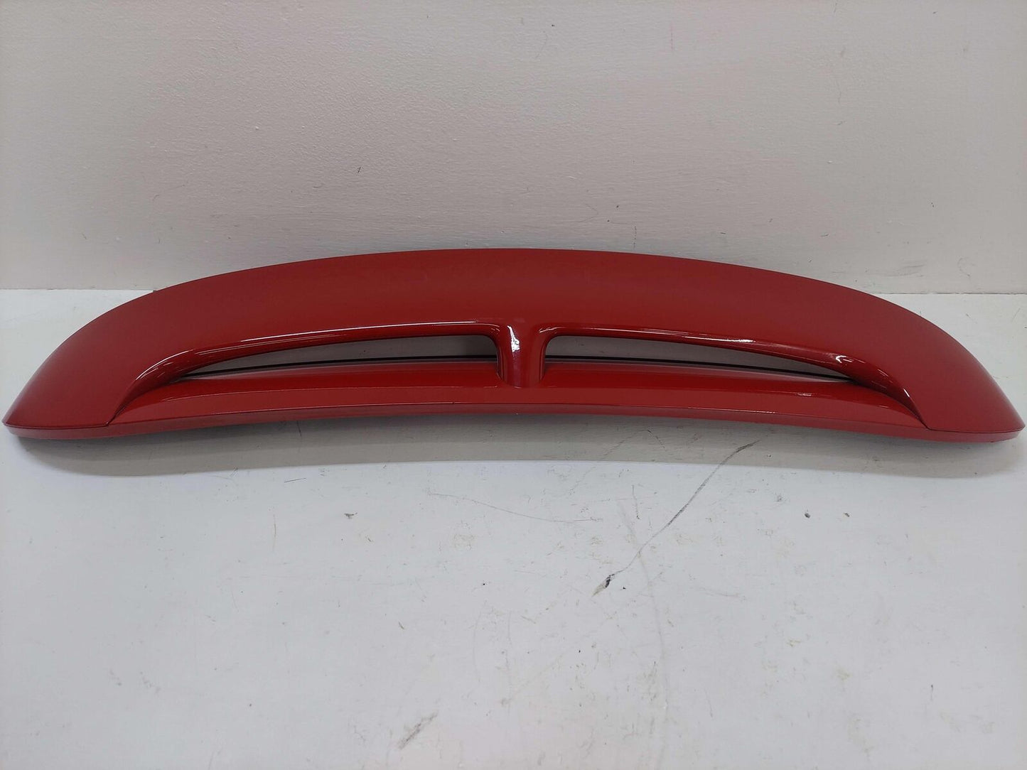 07-12 MINI COOPER REAR SPOILER RED HATCHBACK 51622753758 *SCRATCHED CHIPPED*