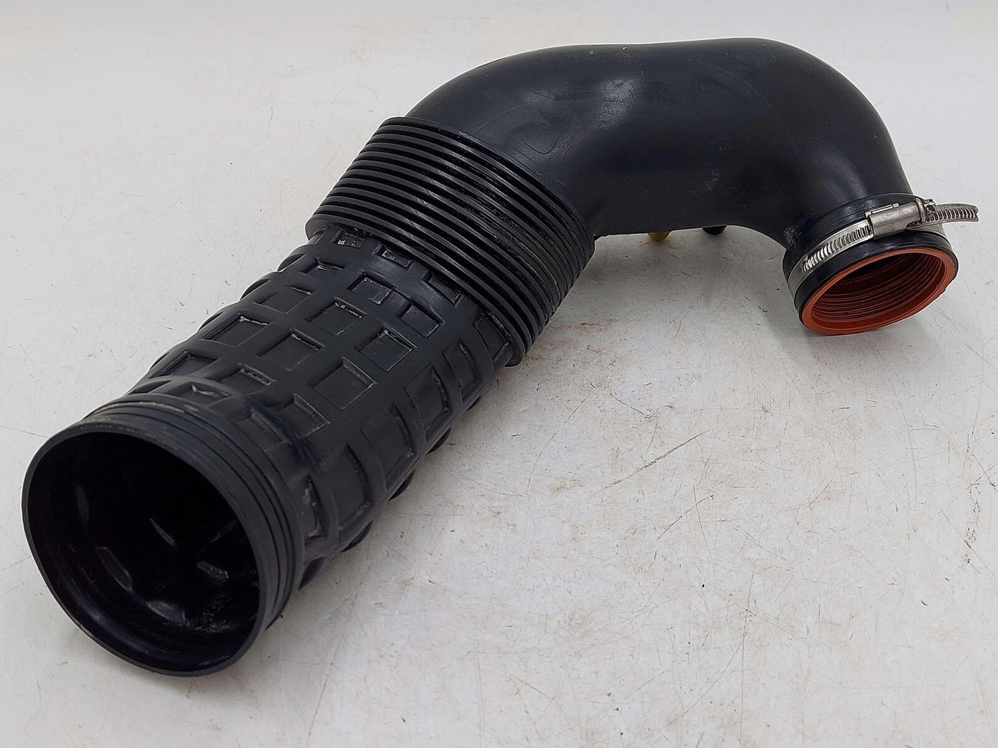 2018 Mclaren 570s LH Left Air Intake Tube Pipe 11F1057CP *Small End Deformed*