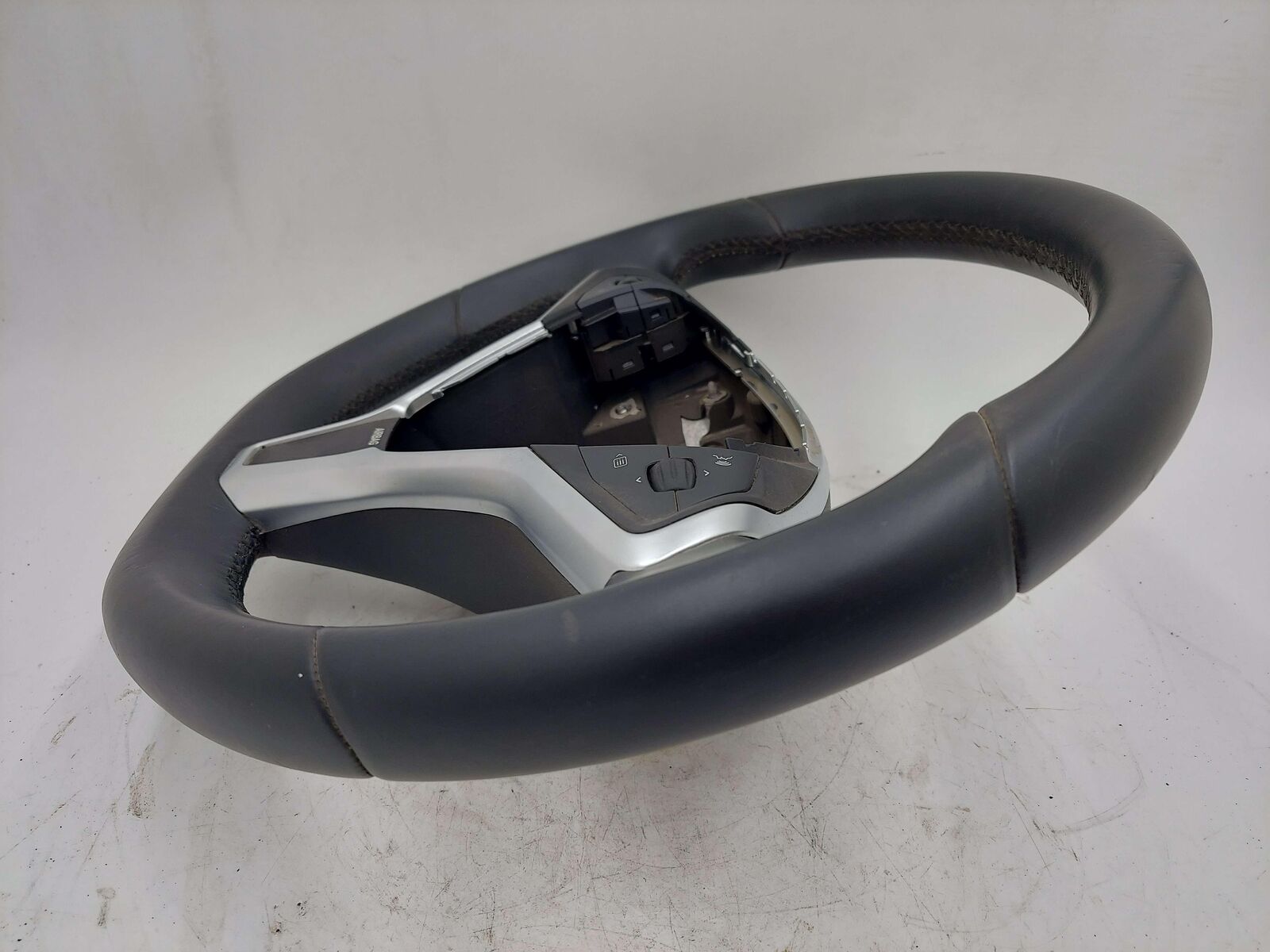 2013 Tesla S Steering Wheel Black Flat Bottom 1005279-00-D