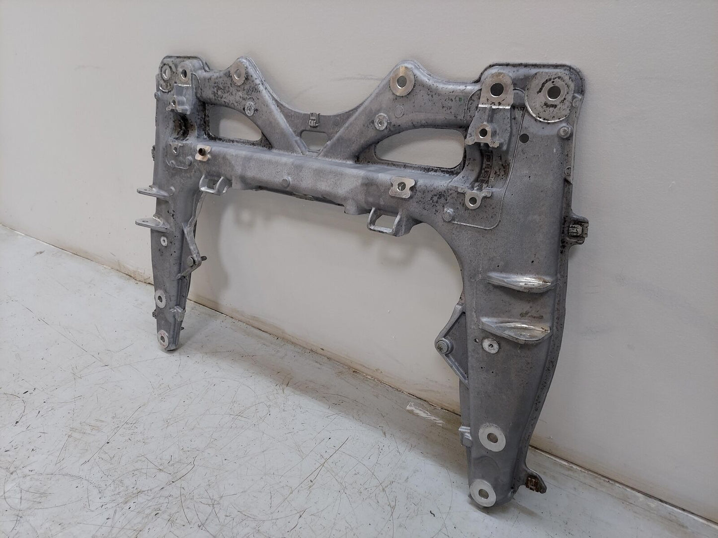 14-19 Porsche Cayman 718 Front Sub frame Undercarraige Crossmember 99134108116