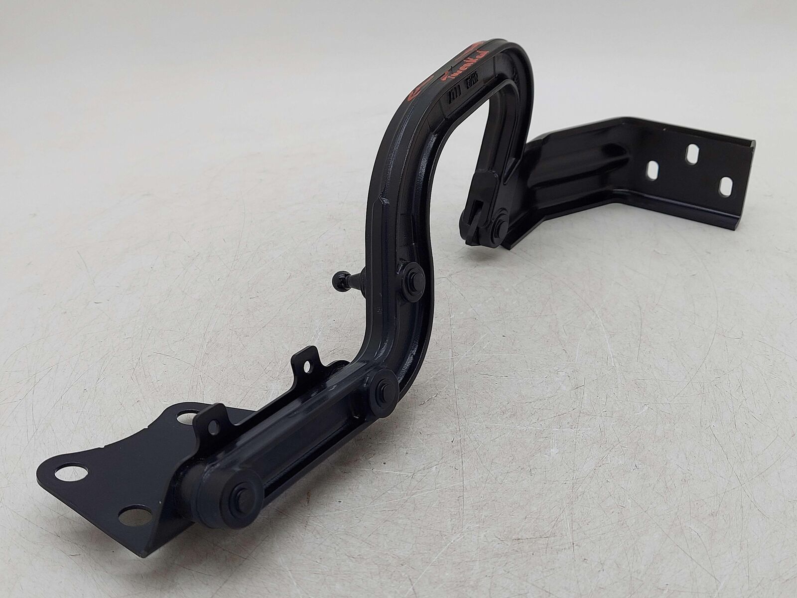 2017 MCLAREN 570S RIGHT HOOD HINGE 13A5155CP *BENT*