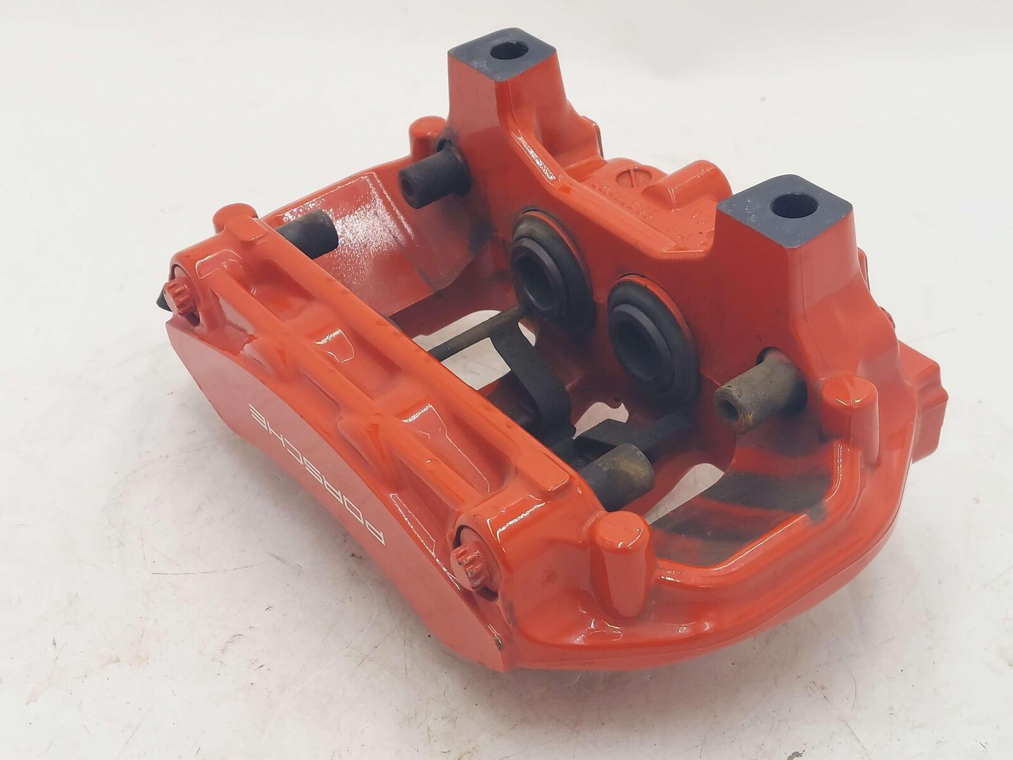 11-18 PORSCHE CAYENNE GTS 958 REAR LEFT BRAKE CALIPER RED 7P5615403BA 7P0615423