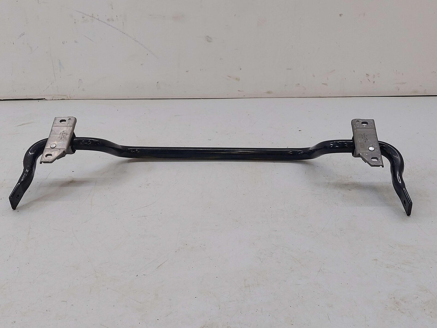 15-22 MERCEDES C63S AMG W205 SEDAN FRONT STABILIZER SWAY BAR A2053231400