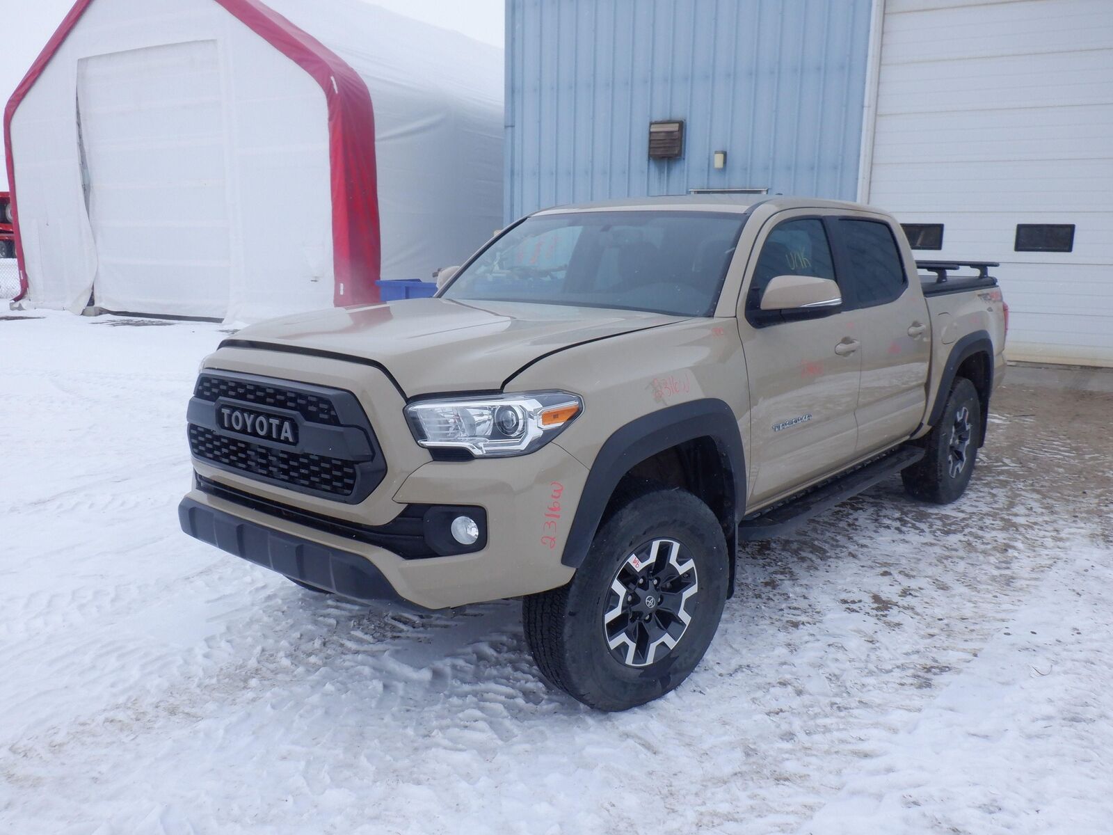 16-22 TOYOTA TACOMA Rear Axle Electronic Locking Crew Cab 3.6L AT 3.91 90K KM'S