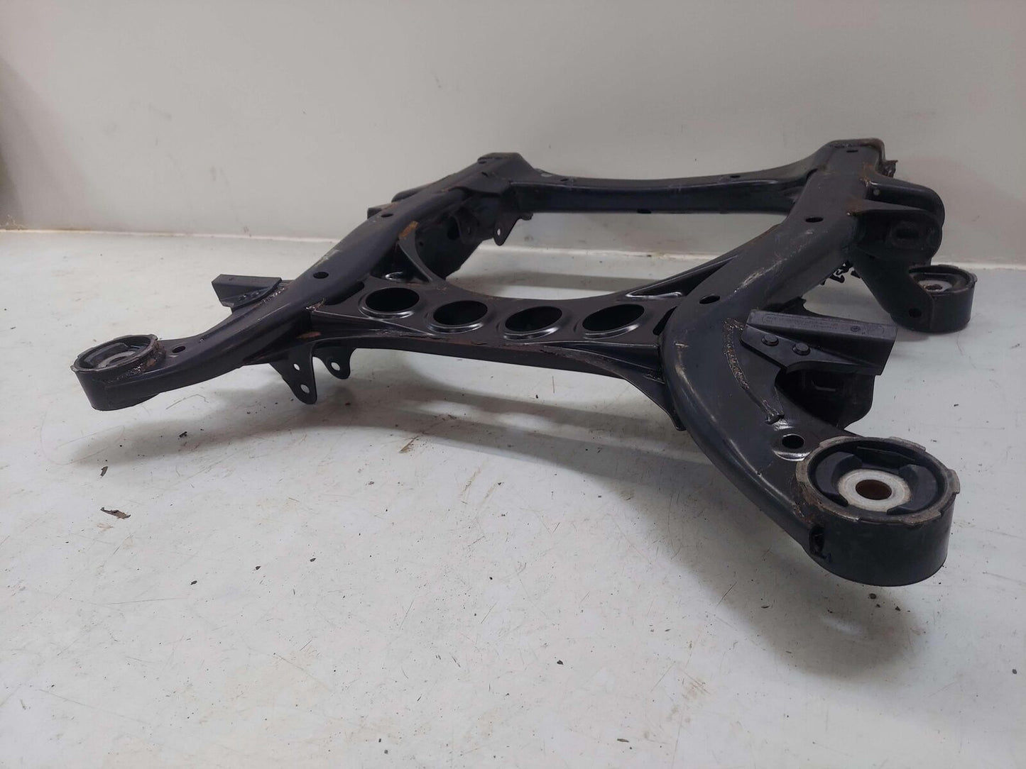 11-18 PORSCHE CAYENNE GTS 958 FRONT SUB FRAME CROSSMEMBER CRADLE 7L0499435