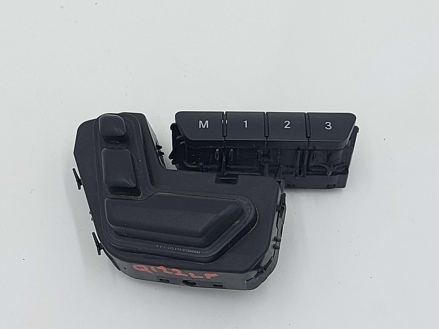 2012 MERCEDES ML SERIES FRONT LEFT SEAT SWITCH ML63 AMG W166 A1669053900